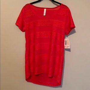 XS LuLaRoe Classic T